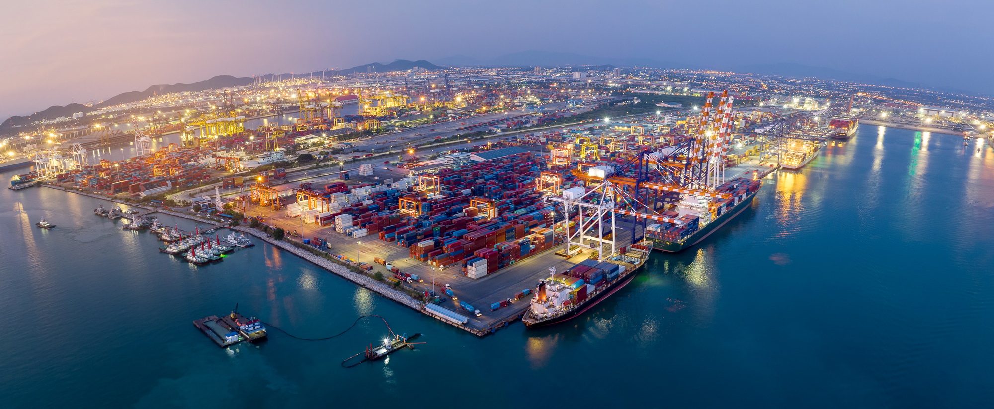 Shipyard Cargo Container Sea Port Freight forwarding service logistics and transportation.